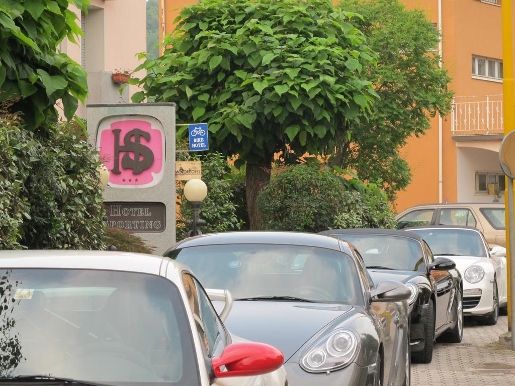 Hotel Sporting Tabiano Terme Exterior photo