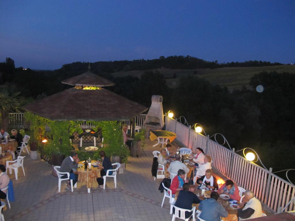 Hotel Sporting Tabiano Terme Exterior photo