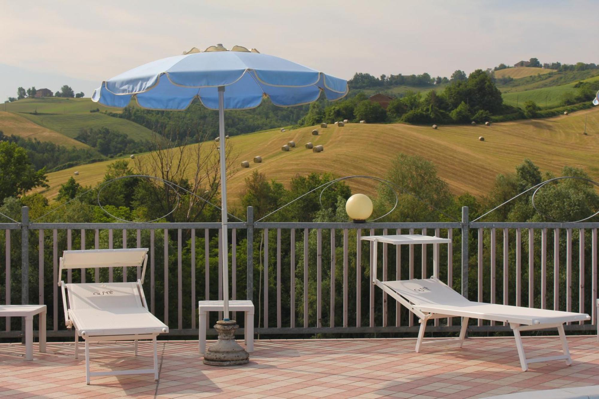 Hotel Sporting Tabiano Terme Exterior photo