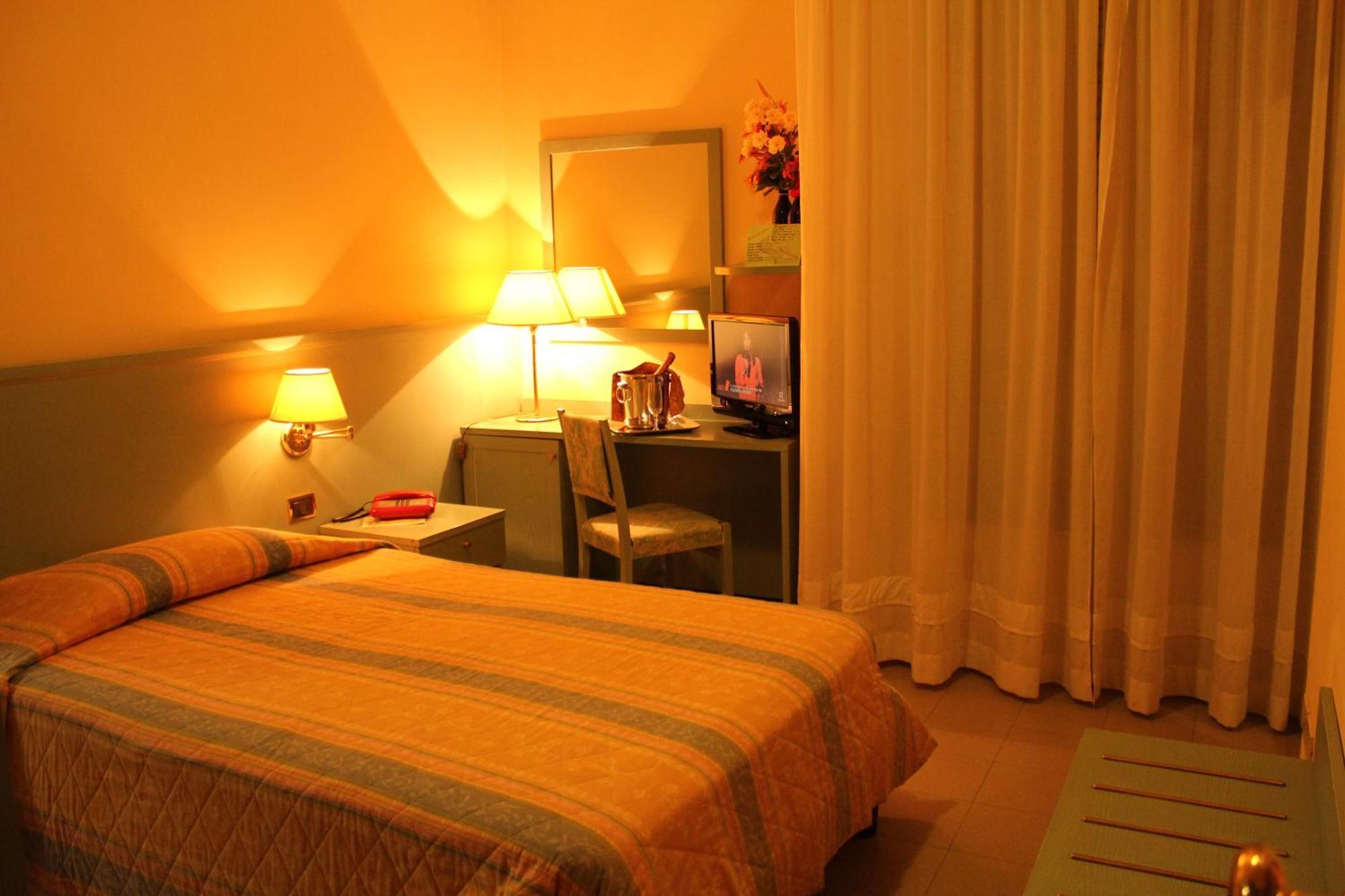 Hotel Sporting Tabiano Terme Room photo