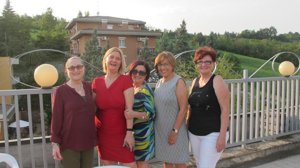 Hotel Sporting Tabiano Terme Exterior photo