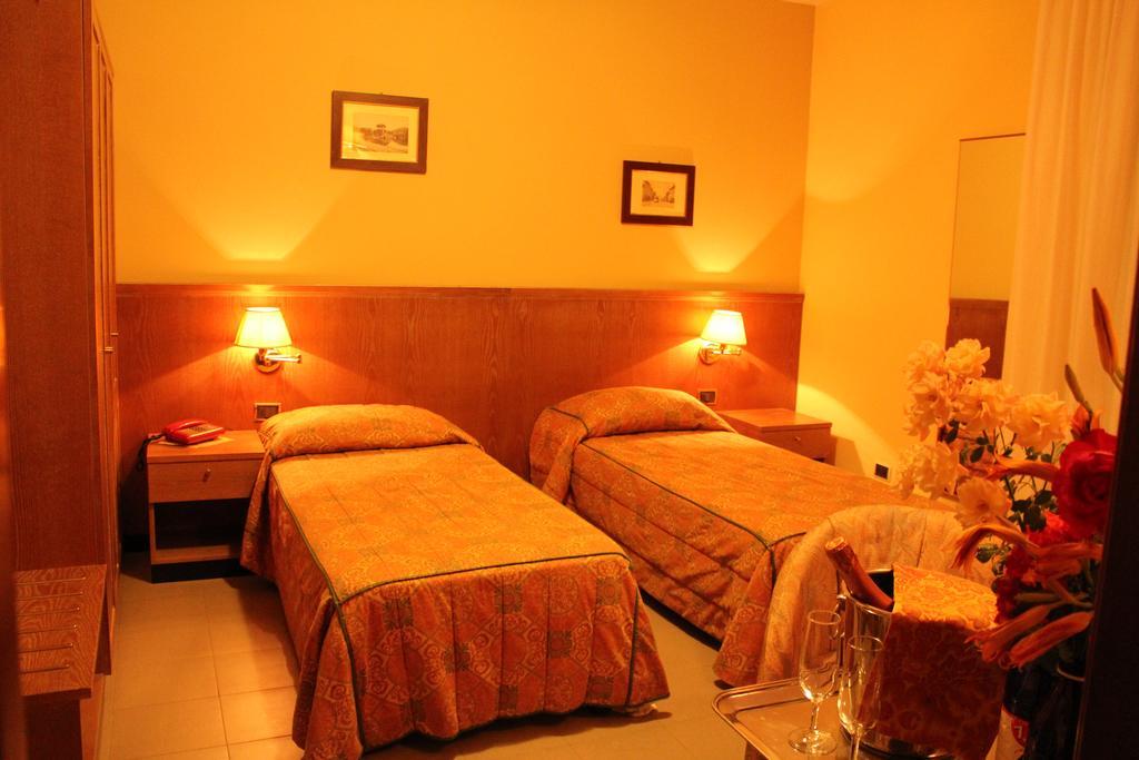 Hotel Sporting Tabiano Terme Room photo